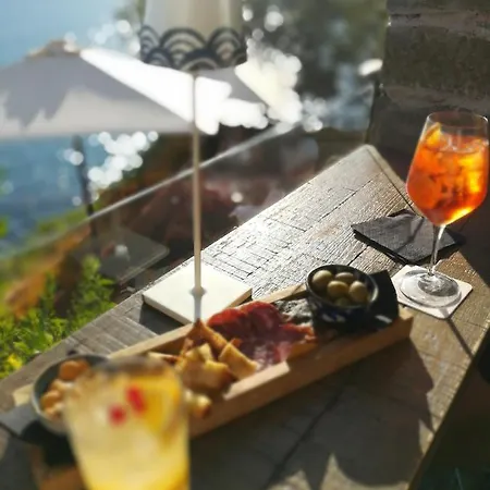 L'acciughina Al Mare Apartment *